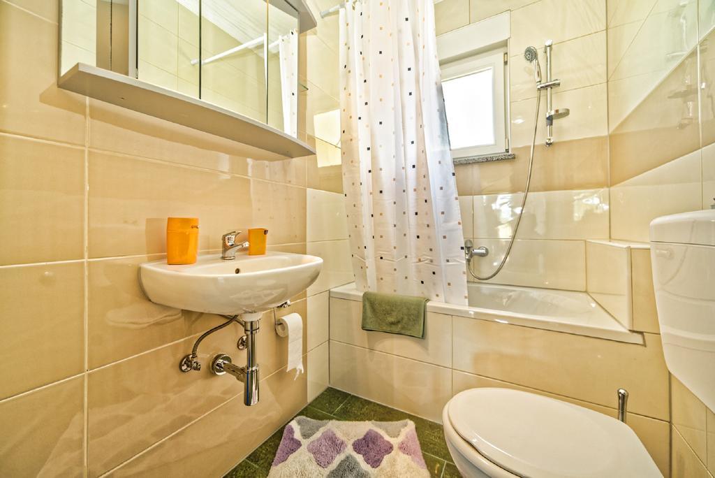 Apartment Una 2 PUY Eksteriør bilde